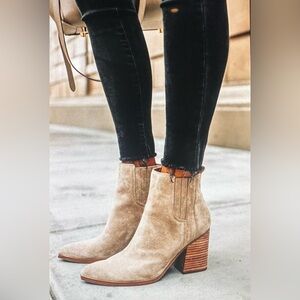 Marc Fisher Ltd Miloshay Ankle Boots Beige Suede